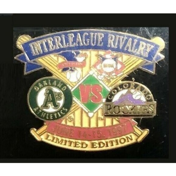 1997 OAKLAND Athletics Interleague Rivalry Series 4 Pin Set - Picture 3 of 5